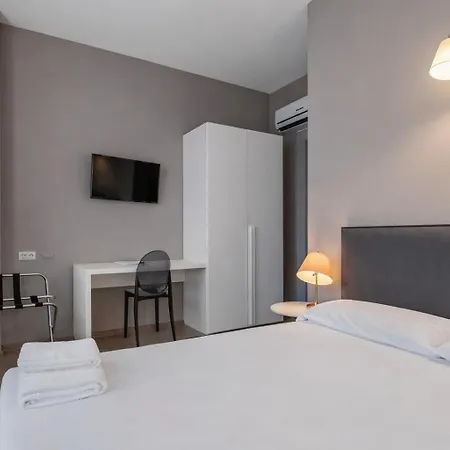 Apartmanhotel Hotiday Cadorna 3*