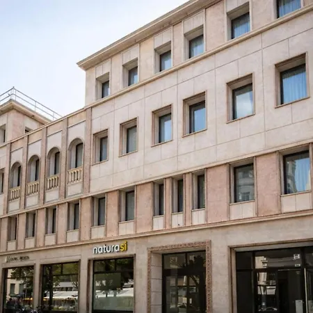 Apartmanhotel Hotiday Cadorna 3*